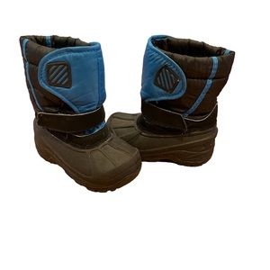 Toddler Velcro Blue and Black Snow Boots - Size 7